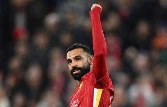 تعليق ناري من سلوت على مستقبل محمد صلاح مع ليفربول