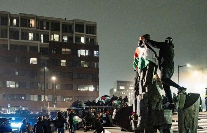 بسبب "أحداث أمستردام" .. فيلدرز يدعو إلى سحب الجنسية من مغاربة هولندا