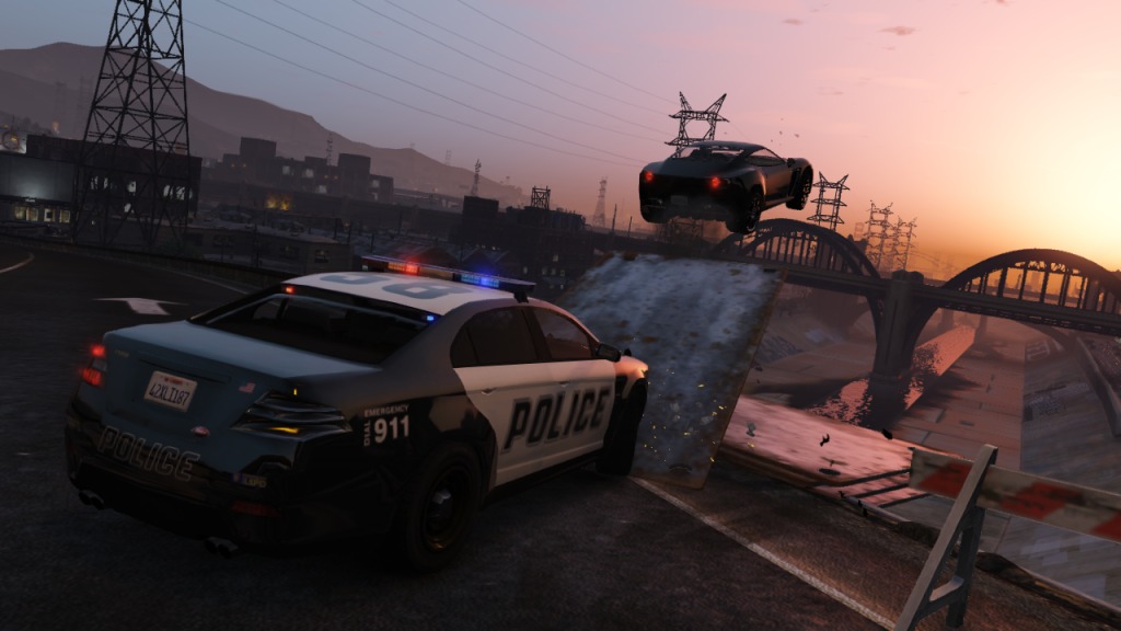 ‘‘ استمتع مجاناً .. طريقة تحميل شفرات GTA 5 للكمبيوتر وجميع الأجهزة شفرات جاتا V قفل اللعبة