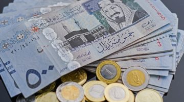 “تحديث لحظة بلحظة” سعر الريال السعودي مقابل الجنية المصري في السوق السوداء وفي البنوك المصرية اليوم الثلاثاء الموافق 8 أكتوبر 2024