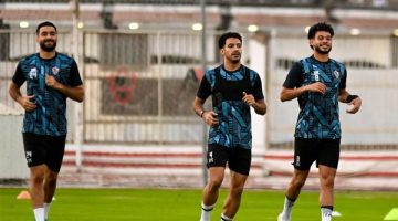 جروس يلقى محاضرة فنية على لاعبي الزمالك… تعرف التفاصيل