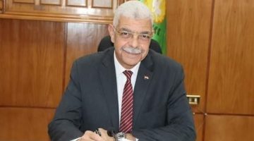 رئيس جامعة المنوفية يقدم التهنئة لأقباط مصر بعيد الميلاد المجيد