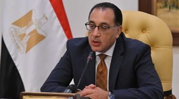 رئيس الوزراء يجتمع مع رئيس الاتحاد الدولي للرياضة الجامعية والوفد المرافق له