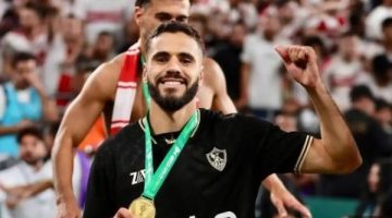 محمود بنتايك رجل مباراة القمة 129 بين الأهلى والزمالك