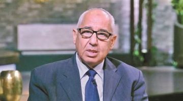 عاجل| بعد أزمة “شام الذهبي”.. رئيس صناعة الدواء يكشف اشتراطات تداول الأدوية في مصر