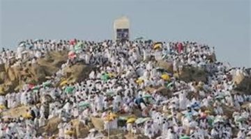 موعد وقفة عرفات 2025 فلكيًا.. وكم يومًا إجازة العيد في مصر؟