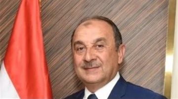 وزير قطاع الأعمال العام يتابع تنفيذ مشروعات شركات القابضة للتشييد