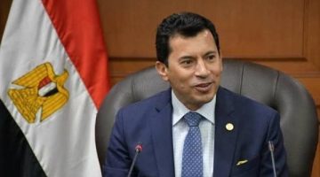 قانون الرياضة ضد الأهلي؟.. وزير الشباب يحسم الجدل