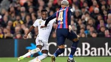 تعرف على توقيت مباراة برشلونة وريال مدريد والقنوات الناقلة