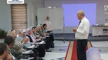 رضا حجازي يلقي محاضرة في الدورة التدريبية لقيادات الهيئة العربية للتصنيع