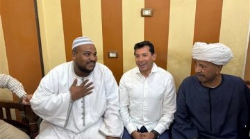 تفاصيل جولة وزير الشباب والرياضة بعدد من المدن بغرب النيل خلال زيارتة لأسوان