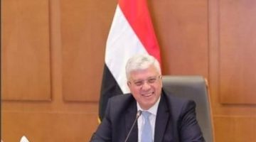 وزير التعليم العالي يستعرض فلسفة الإطار المرجعي الاسترشادي