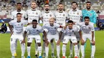 شباب الأهلي يتوج بلقب الدوري الإماراتي للمرة التاسعة في تاريخه