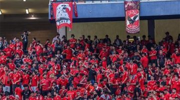 الأهلي يعلن توفير أتوبيسات مجانية لنقل الجماهير لبرج العرب لمؤازرة الفريق أمام المصري