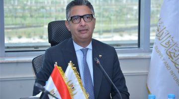 وزير التموين يبحث مع رئيس مجلس إدارة شركة الزيوت سبل تعزيز الإنتاج