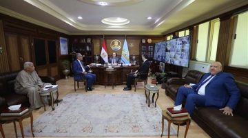 متابعة تنفيذ مشروعات المحافظة وتحقيق جودة الخدمات لأهالينا