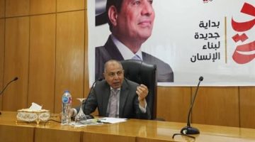 محافظ المنيا يوجه بتقديم مساعدات مادية وإعانات مالية فورية لعدد من الحالات الإنسانية