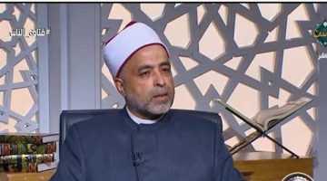 هل يجوز للموكل الانتفاع بالصدقة التي تم توكيله في توزيعها؟.. أمين الفتوى يجيب