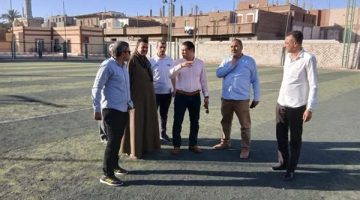 بدء تطوير ملعب النجيل الصناعي بمركز شباب بني رافع