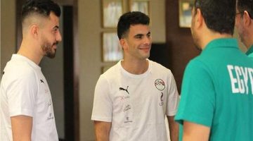 الونش عن انتقال زيزو للأهلي:”يذهب اللاعبون ويبقى النادي.. الزمالك عندى بفلوس الدنيا”