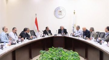 وزير التعليم العالي يؤكد ضرورة تطوير البرامج الدراسية بالمعاهد وحُسن اختيار القيادات