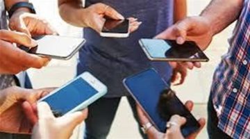 الهواتف تتنصت عليك دون علمك.. وهذه نصائح الحماية