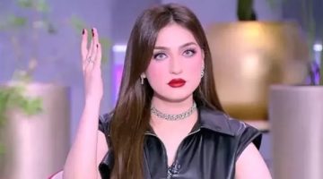 ياسمين عز تشعل السوشيال برسائل “ساخرة” للزوجات في الحر:”جوزك هو قصب السكر”