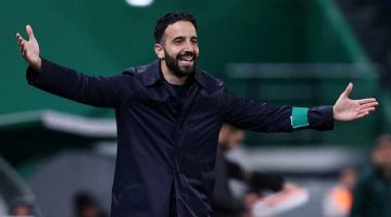 مدرب مانشستر يونايتد يثير الجدل حول مستقبله بعد الخسارة أمام ويستهام