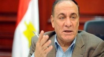 أي سلاح وطائرات حربية تدخل مصر بتتفكك.. سمير فرج يكشف السبب