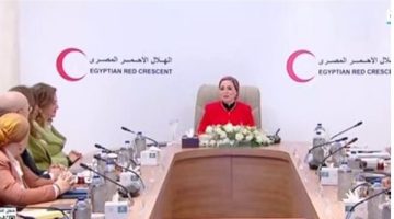 أؤكد التزامي ببذلي كل الجهود خلال رئاستي الشرفية للهلال الأحمر المصري