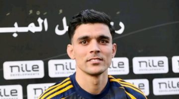 بن شرقي “رجل المباراة” بعد قيادته الأهلى للفوز على سيراميكا