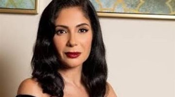 منى زكي تتألق بثلاثية سينمائية مميزة بين السيرة والكوميديا والمنافسة الموسمية