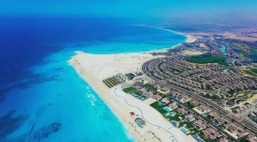 ما يحدث في الساحل الشمالي عظمة.. ويطالب بلجنة حكومية للموسم السياحي