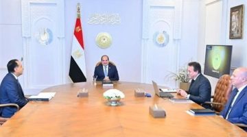 الرئيس السيسي يجتمع مع رئيس الوزراء ووزير الصحة