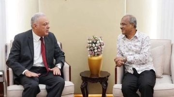 وزير الداخلية البنجلاديشى يستقبل السفير المصرى