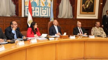 تواصل دائم مع نواب البرلمان لحل مشاكل المواطنين
