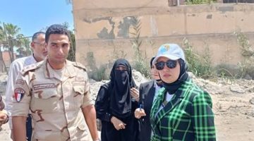 رئيس حي العجمي تتفقد الروابط العرضية بمشروع أم زغيو الجديد قبل الرصف