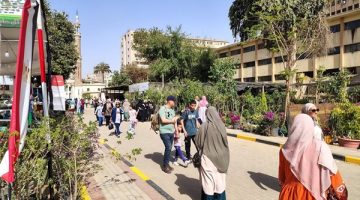 إقبال جماهيري كبير على معرض زهور الربيع بالمتحف الزراعي في أجازة عيد العمال