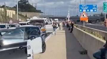 تفاصيل العثور على قنبلة موقوتة ملفوفة بعلم إسرائيل جنوب تل أبيب (فيديو)