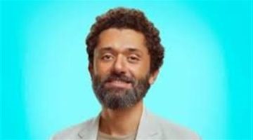 كريم محمود عبد العزيز يكشف مفاجأة جديدة في قضية والده مع زوجته السابقة