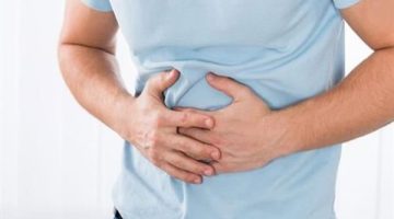 أبرزهم الكركم.. مشروبات طبيعية تساعد في علاج القولون العصبي