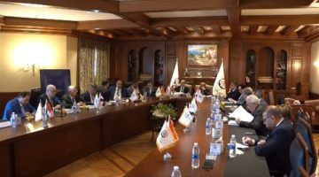 “الجبهة الوطنية” يطالب بالتصدي للقيمة الإيجارية فقط بمشروع قانون الإيجار القديم والإرجاء للدورة البرلمانية المقبلة