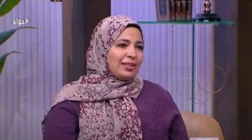 هل يجوز وضع ميك أب خفيف أثناء الحج؟.. أمينة الفتوى تجيب