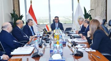 وزير التموين يشدد على ضرورة المتابعة لضمان استدامة الإنتاج وتحقيق الأمن الغذائي