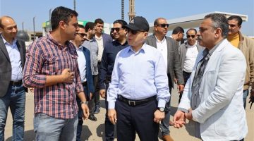 محافظ كفرالشيخ يتفقد أعمال الرصف برافد الطريق الدولي بنطاق الرياض