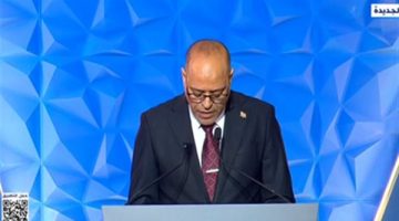 وزير العمل يعلن زيادة منح العمالة غير المنتظمة لـ 1500 جنيه