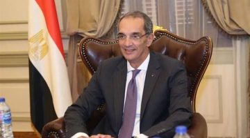 وزير الاتصالات يلتقى محافظ طوكيو لبحث التعاون بمجالات بناء القدرات الرقمية