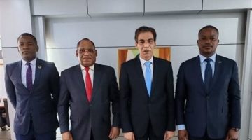 سفير مصر في مالابو يلتقي بوزير التعليم والتعليم الفني في غينيا الاستوائية