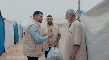 اللجنة المصرية توزع طرود غذائية على الأسر النازحة بالمخيم المصري في غزة (فيديو)