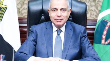 استجابة لشكاوى المواطنين.. محافظ المنيا يقرر غرامة 2000 جنيه على السائقين المخالفين لسعر التعريفة